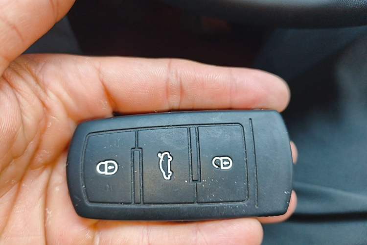 Used Volkswagen Magotan 2013 1.8TSI Prestige Model Vehicle Key