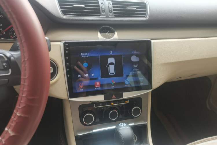 Used Volkswagen Magotan 2013 1.8TSI Premier Model Audio And AC Panel
