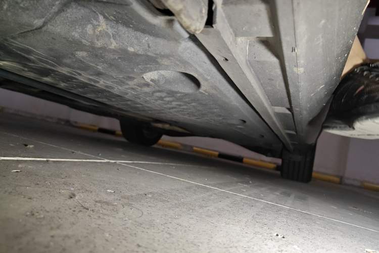 Used Volkswagen Magotan 2013 1.8TSI Premier Model Chassis Front Left