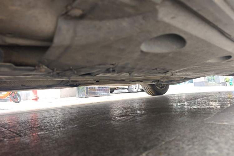 Used Volkswagen Magotan 2013 1.8TSI Premier Model Chassis Front Left