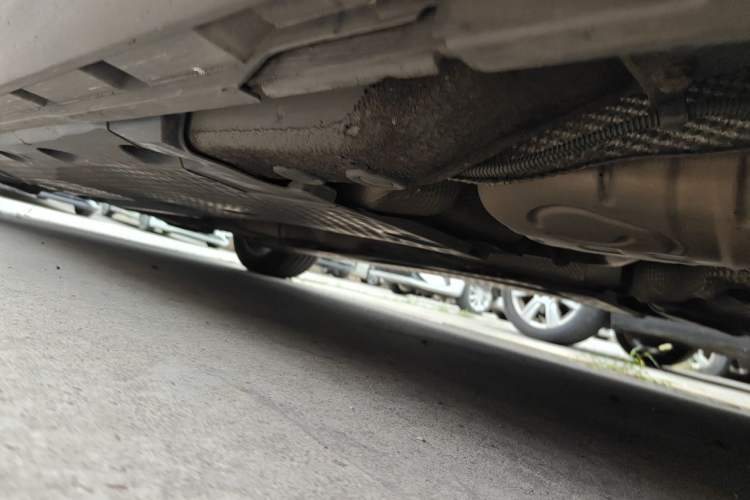 Used Volkswagen Magotan 2013 1.8TSI Luxury Model Chassis Rear Left