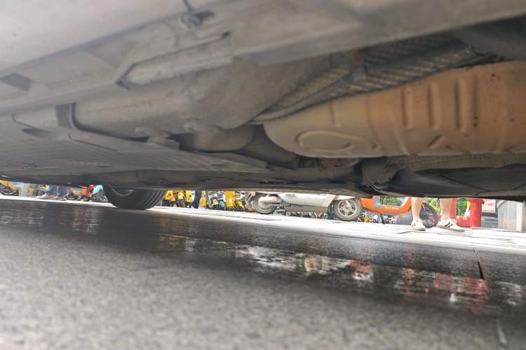 Used Volkswagen Magotan 2013 1.8TSI Premier Model Chassis Rear Left