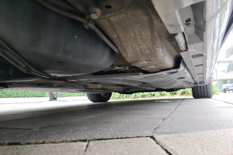 Used Volkswagen Magotan 2013 1.8TSI Premier Model Chassis Rear Right