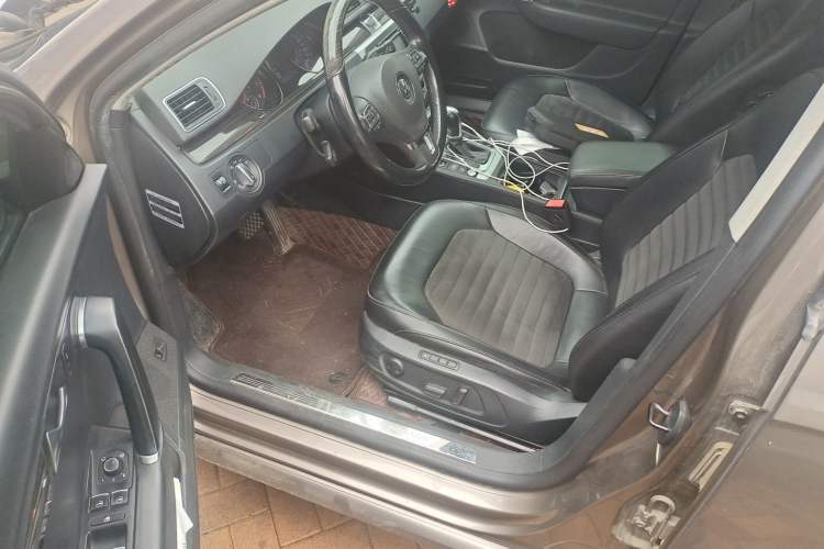 Used Volkswagen Magotan 2013 1.8TSI Prestige Model Driver Seat