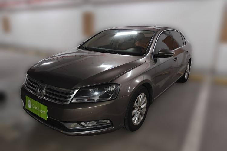 Used Volkswagen Magotan 2013 1.8TSI Premier Model Guazi used car, China used car export, Used car for sale, Used  cars, Cheapest cars for sale