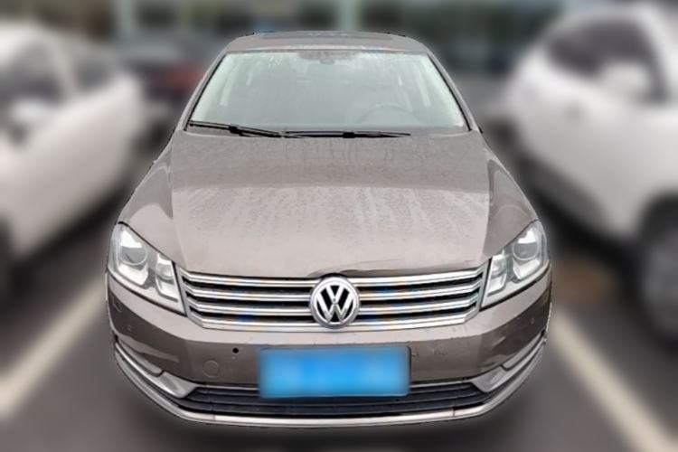 Used Volkswagen Magotan 2013 2.0 TSI Prestige Model Front