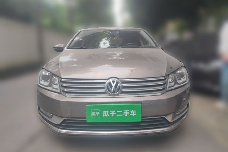 Used Volkswagen Magotan 2013 2.0 TSI Luxury Model Front