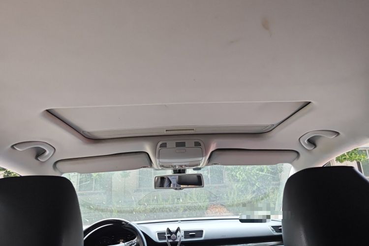 Used Volkswagen Magotan 2013 1.8TSI Prestige Model Headliner