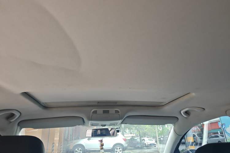 Used Volkswagen Magotan 2013 1.8TSI Premier Model Headliner