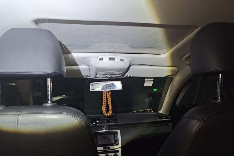 Used Volkswagen Magotan 2013 2.0 TSI Prestige Model Headliner