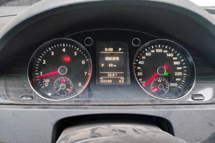 Used Volkswagen Magotan 2013 1.8TSI Prestige Model Instrument Cluster