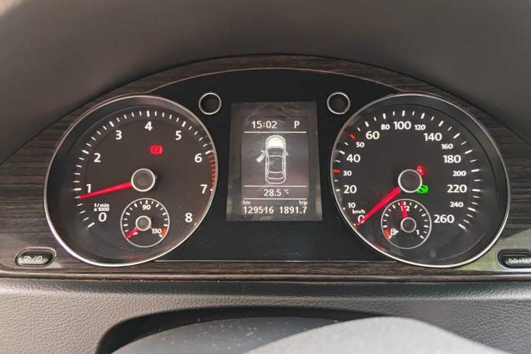 Used Volkswagen Magotan 2013 1.8TSI Prestige Model Instrument Cluster