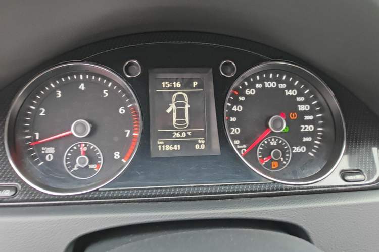 Used Volkswagen Magotan 2013 1.8TSI Luxury Model Instrument Cluster