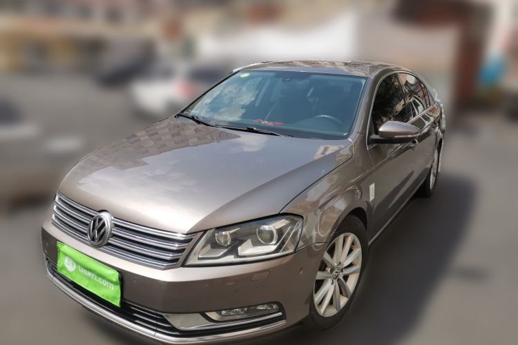 Used Volkswagen Magotan 2013 2.0 TSI Prestige Model Guazi used car, China used car export, Used car for sale, Used cars, Cheapest cars for sale