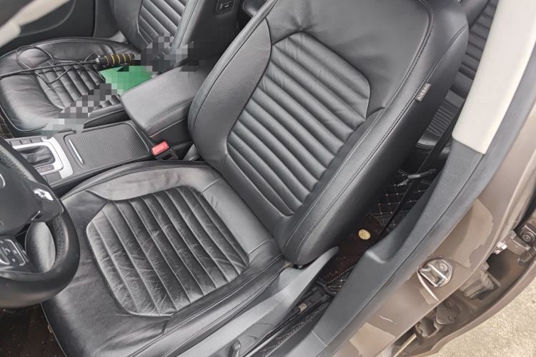 Used Volkswagen Magotan 2013 2.0 TSI Luxury Model Left Front Seat