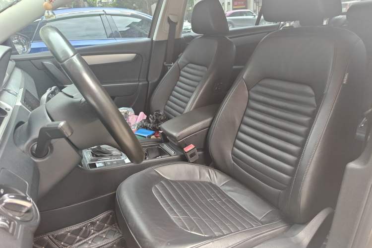 Used Volkswagen Magotan 2013 1.8TSI Premier Model Left Front Seat