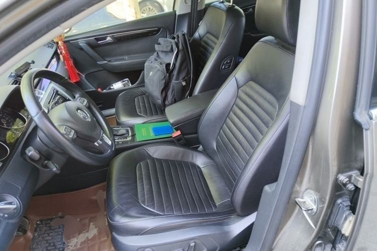 Used Volkswagen Magotan 2013 1.8TSI Luxury Model Left Front Seat