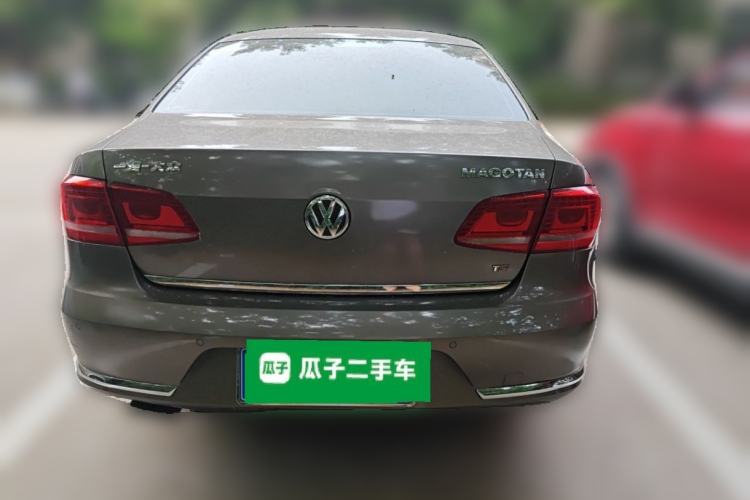 Used Volkswagen Magotan 2013 1.8TSI Prestige Model Rear
