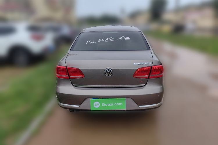 Used Volkswagen Magotan 2013 2.0 TSI Prestige Model Rear