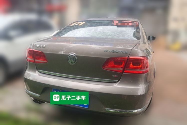 Used Volkswagen Magotan 2013 1.8TSI Prestige Model Rear