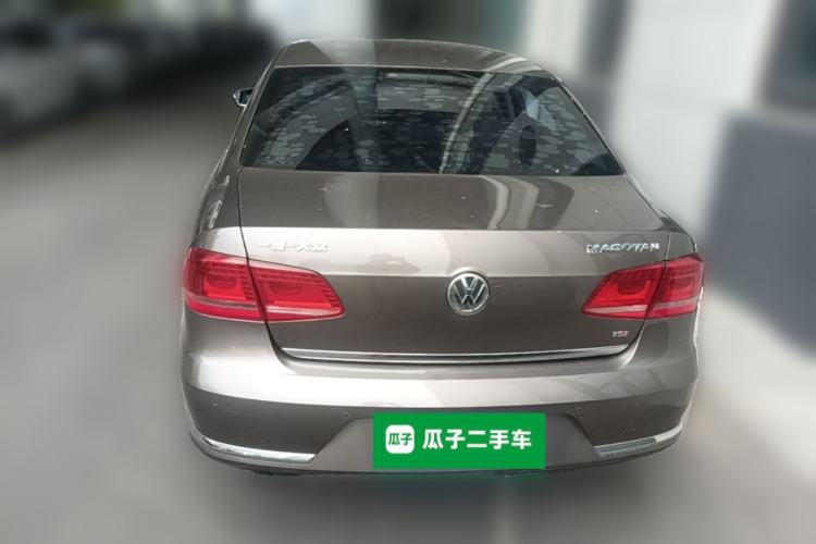 Used Volkswagen Magotan 2013 1.8TSI Prestige Model Rear