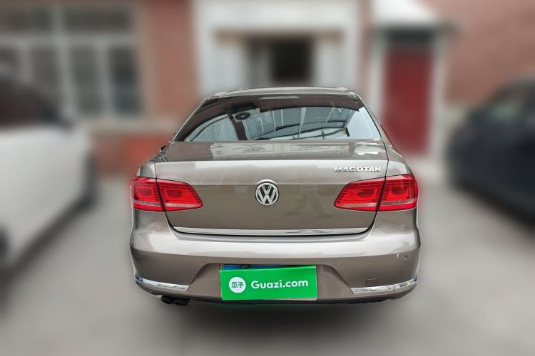 Used Volkswagen Magotan 2013 1.8TSI Premier Model Rear