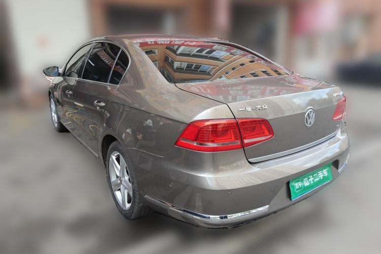Used Volkswagen Magotan 2013 2.0 TSI Prestige Model Rear Left 45 Deg