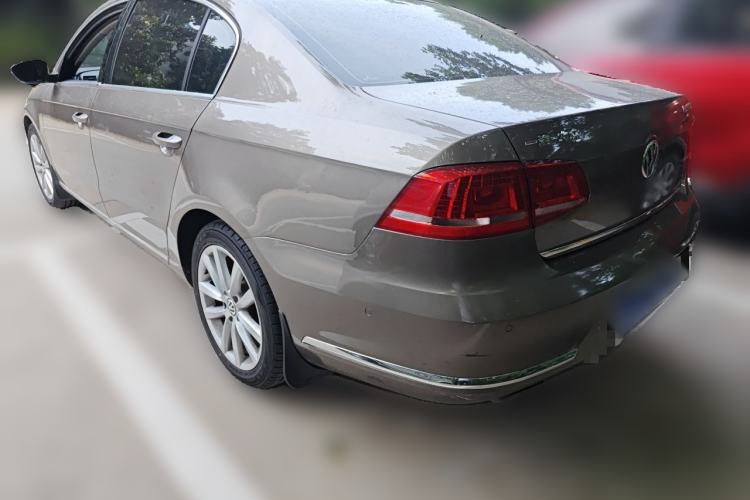 Used Volkswagen Magotan 2013 1.8TSI Prestige Model Rear Left 45 Deg