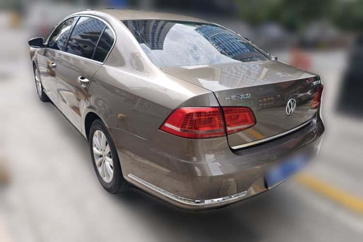 Used Volkswagen Magotan 2013 1.8TSI Premier Model Rear Left 45 Deg