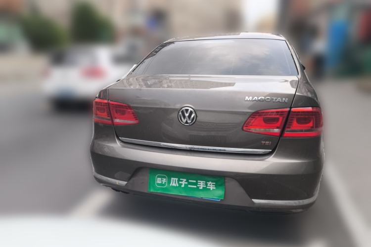 Used Volkswagen Magotan 2013 2.0 TSI Prestige Model Rear
