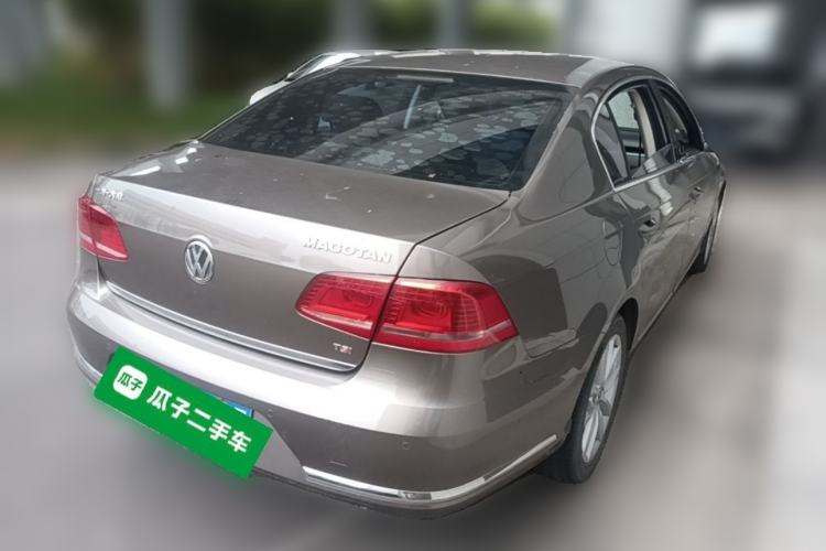 Used Volkswagen Magotan 2013 1.8TSI Prestige Model Rear Right 45 Deg