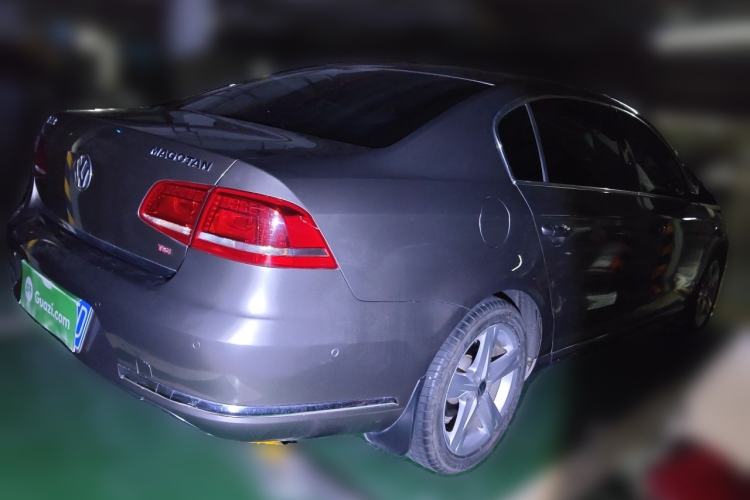 Used Volkswagen Magotan 2013 2.0 TSI Ultimate Model Rear Right 45 Deg
