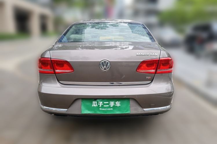 Used Volkswagen Magotan 2013 1.8TSI Premier Model Rear
