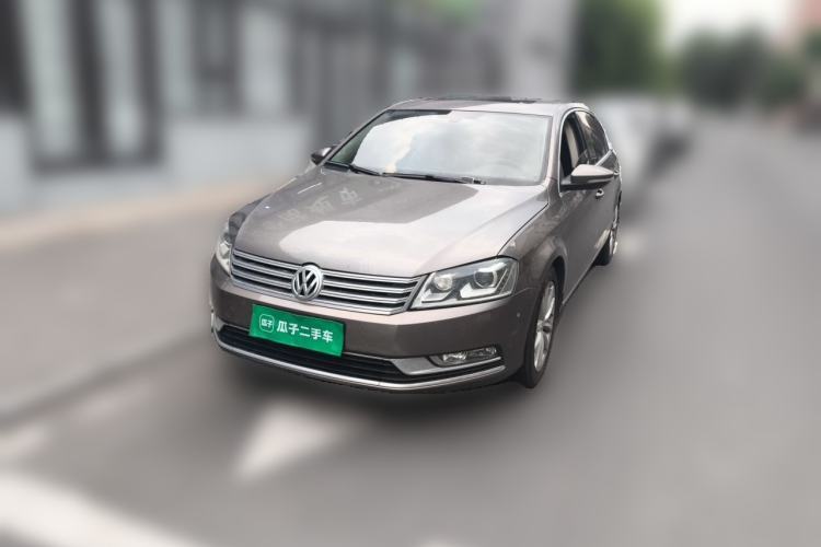 Used Volkswagen Magotan 2013 2.0 TSI Prestige Model Guazi used car, China used car export, Used car for sale, Used  cars, Cheapest cars for sale