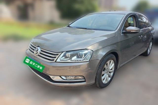 Ojetý Volkswagen Magotan 2013 1.8TSI Luxury Model