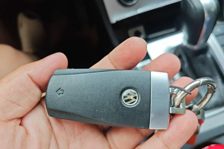 Used Volkswagen Magotan 2013 1.8TSI Prestige Model Vehicle Key