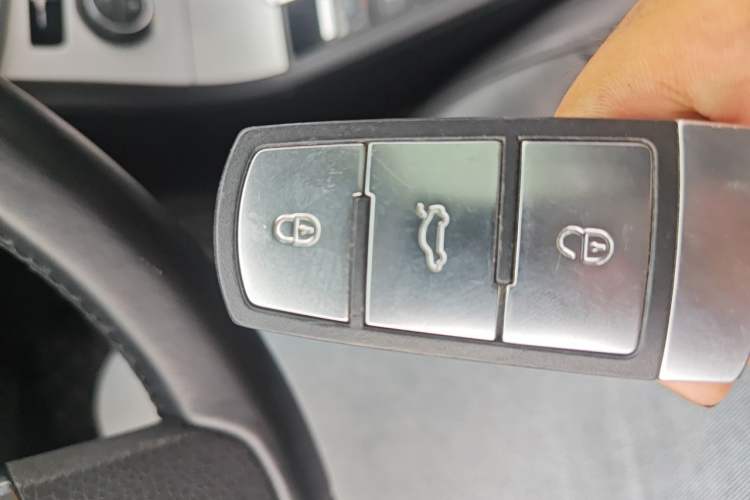 Used Volkswagen Magotan 2013 2.0 TSI Luxury Model Vehicle Key