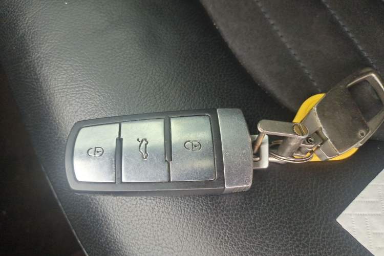 Used Volkswagen Magotan 2013 1.8TSI Prestige Model Vehicle Key