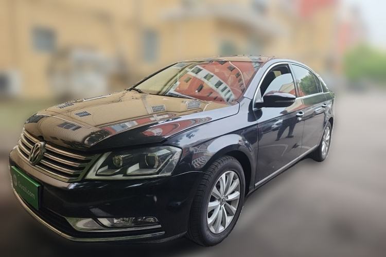 Used Volkswagen Magotan 2015 1.8TSI Luxury Model Guazi used car, China used car export, Used car for sale, Used  cars, Cheapest cars for sale