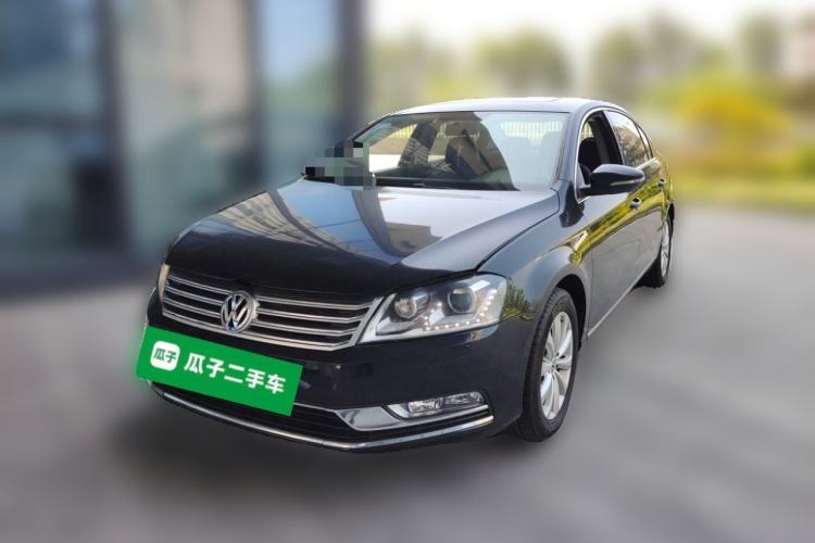 Used Volkswagen Magotan 2015 1.8TSI Luxury Model Guazi used car, China used car export, Used car for sale, Used Volkswagen cars, Cheapest cars for sale