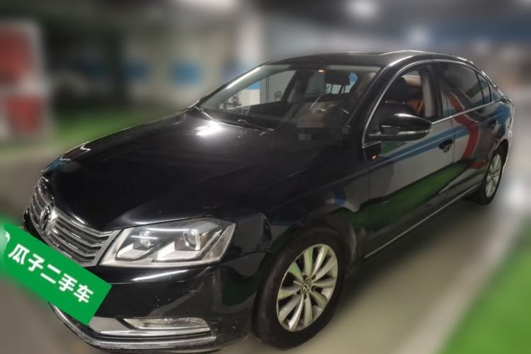 Used Volkswagen Magotan 2015 1.8TSI Luxury Model Guazi used car, China used car export, Used car for sale, Used  cars, Cheapest cars for sale