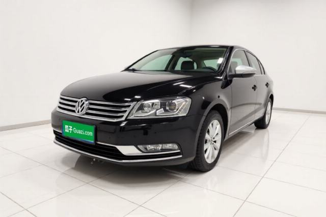 Ojetý Volkswagen Magotan 2015 Facelift 1.8TSI Luxury Model