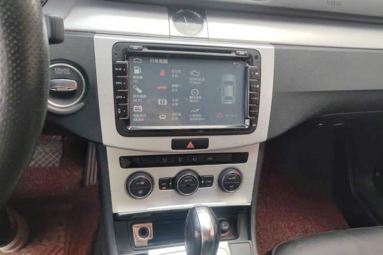 Used Volkswagen Magotan 2015 1.8TSI Advanced Model Audio And AC Panel