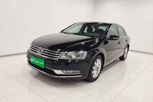 Ojetý Volkswagen Magotan 2015 Facelift 1.8TSI Luxury Model