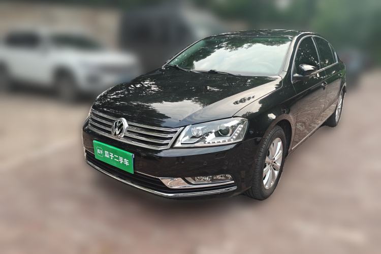 Used Volkswagen Magotan 2015 1.8TSI Luxury Model Guazi used car, China used car export, Used car for sale, Used cars, Cheapest cars for sale