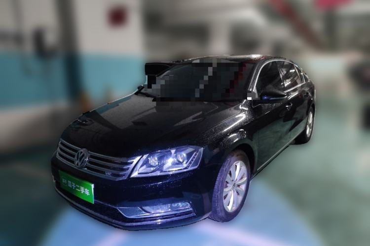 Used Volkswagen Magotan 2015 2.0 TSI Luxury Model Guazi used car, China used car export, Used car for sale, Used cars, Cheapest cars for sale