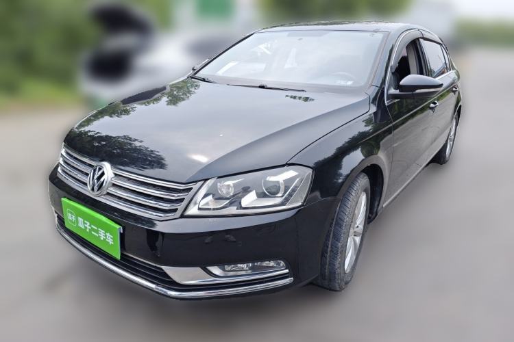 Used Volkswagen Magotan 2015 Facelift 1.8TSI Luxury Model Guazi used car, China used car export, Used car for sale, Used cars, Cheapest cars for sale