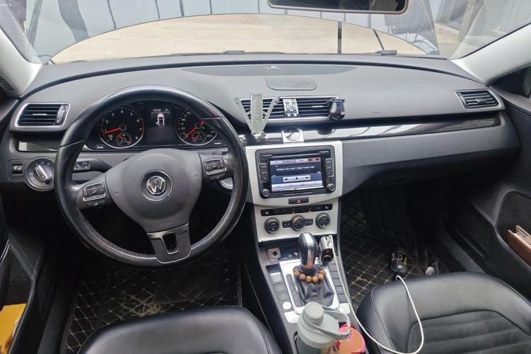 Used Volkswagen Magotan 2015 Revised Version 2.0 TSI Luxury Edition Center Console