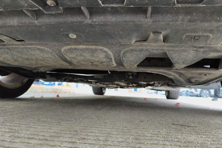 Used Volkswagen Magotan 2015 1.8TSI Prestige Model Chassis Front
