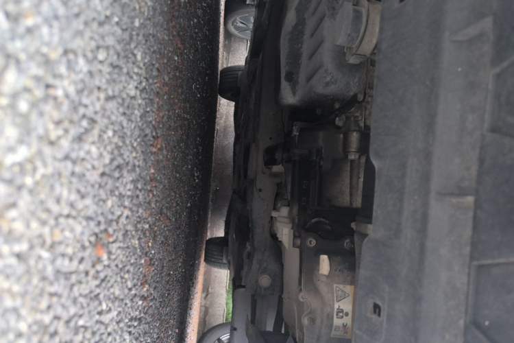 Used Volkswagen Magotan 2015 1.8TSI Advanced Model Chassis Front